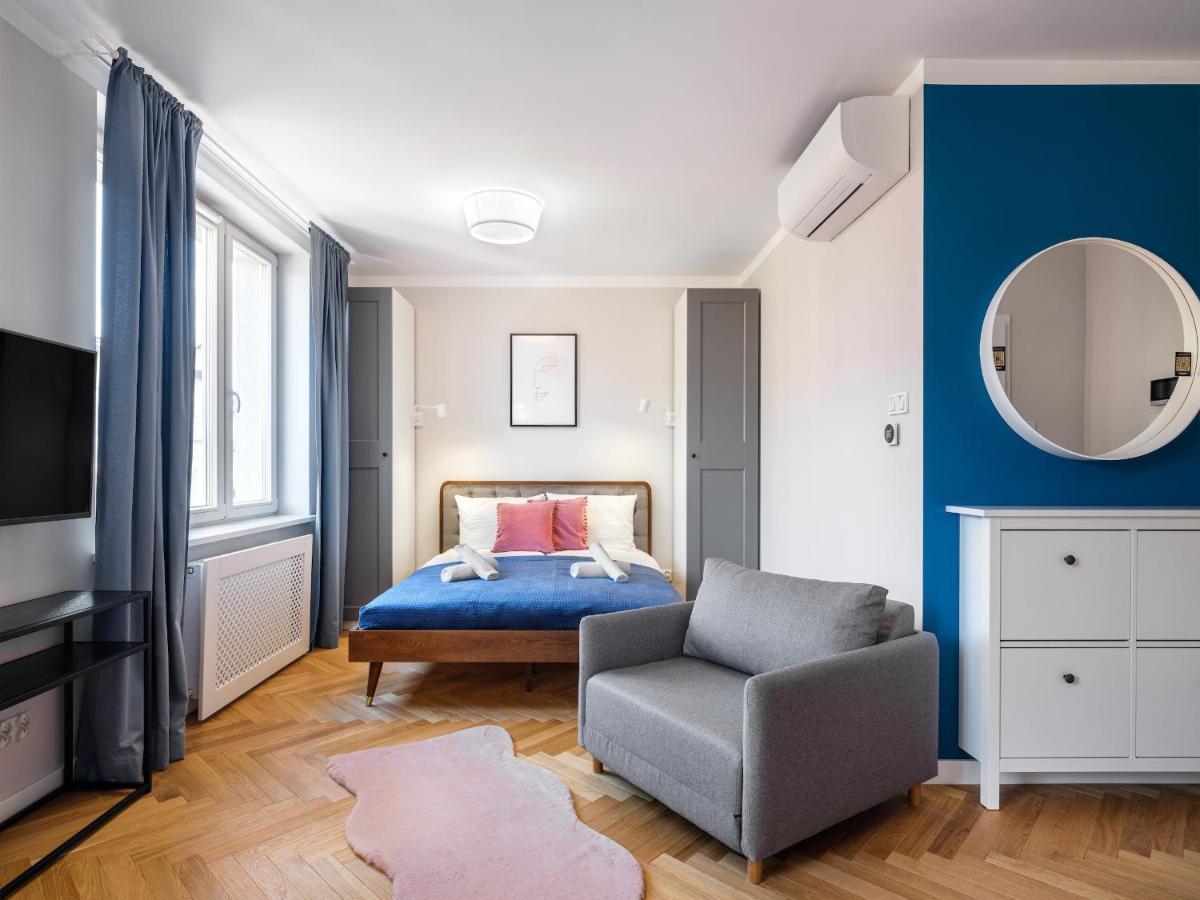 14 Rakowicka Street III Studio